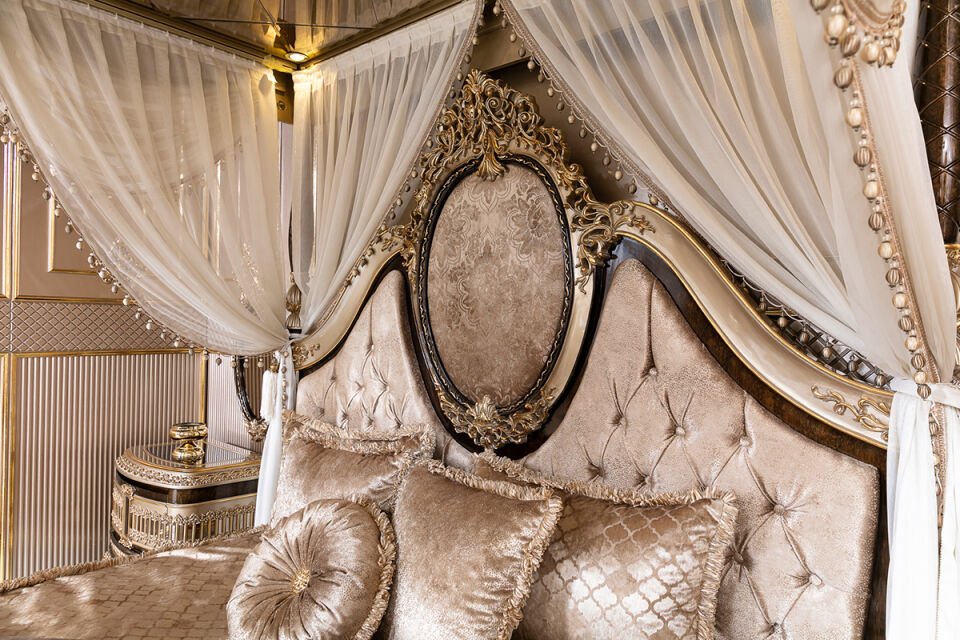 Empire Klasik Yatak Odası