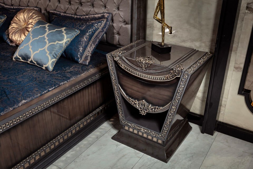 Queen Klasik Yatak Odası