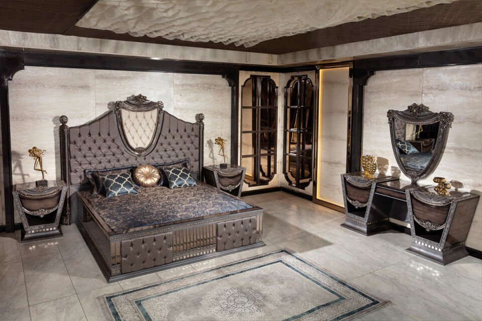 Queen Klasik Yatak Odası