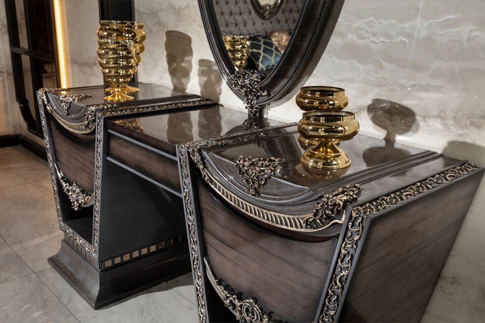 Queen Klasik Yatak Odası