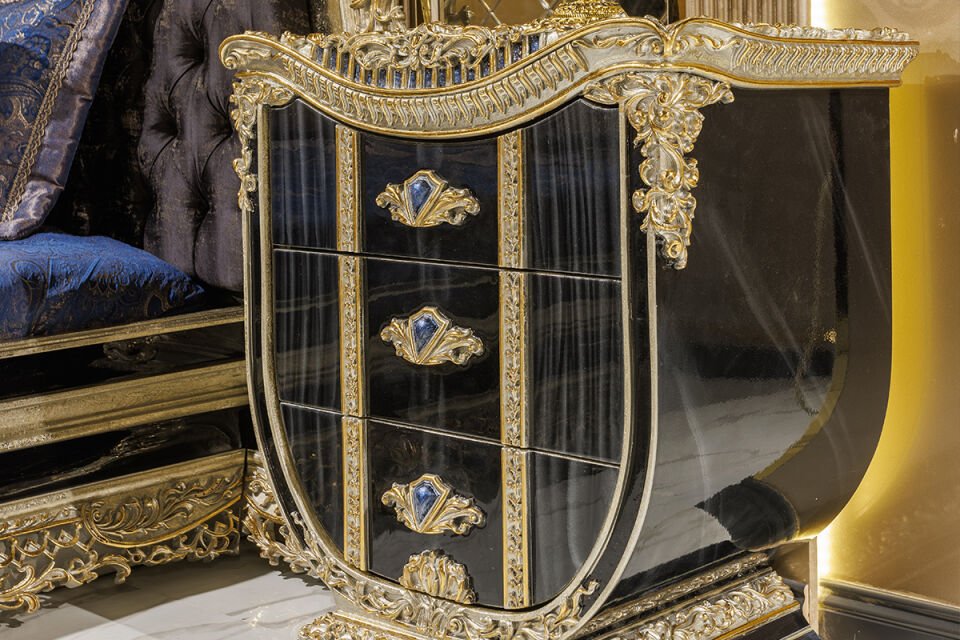 Royal Klasik Yatak Odası