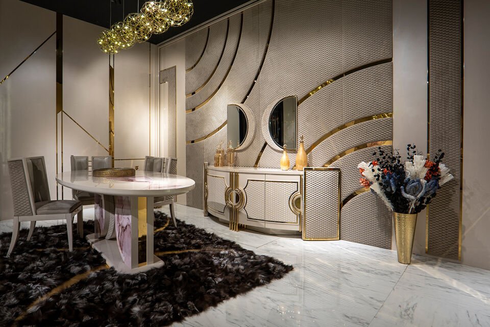 Bendy Luxury Dining Room