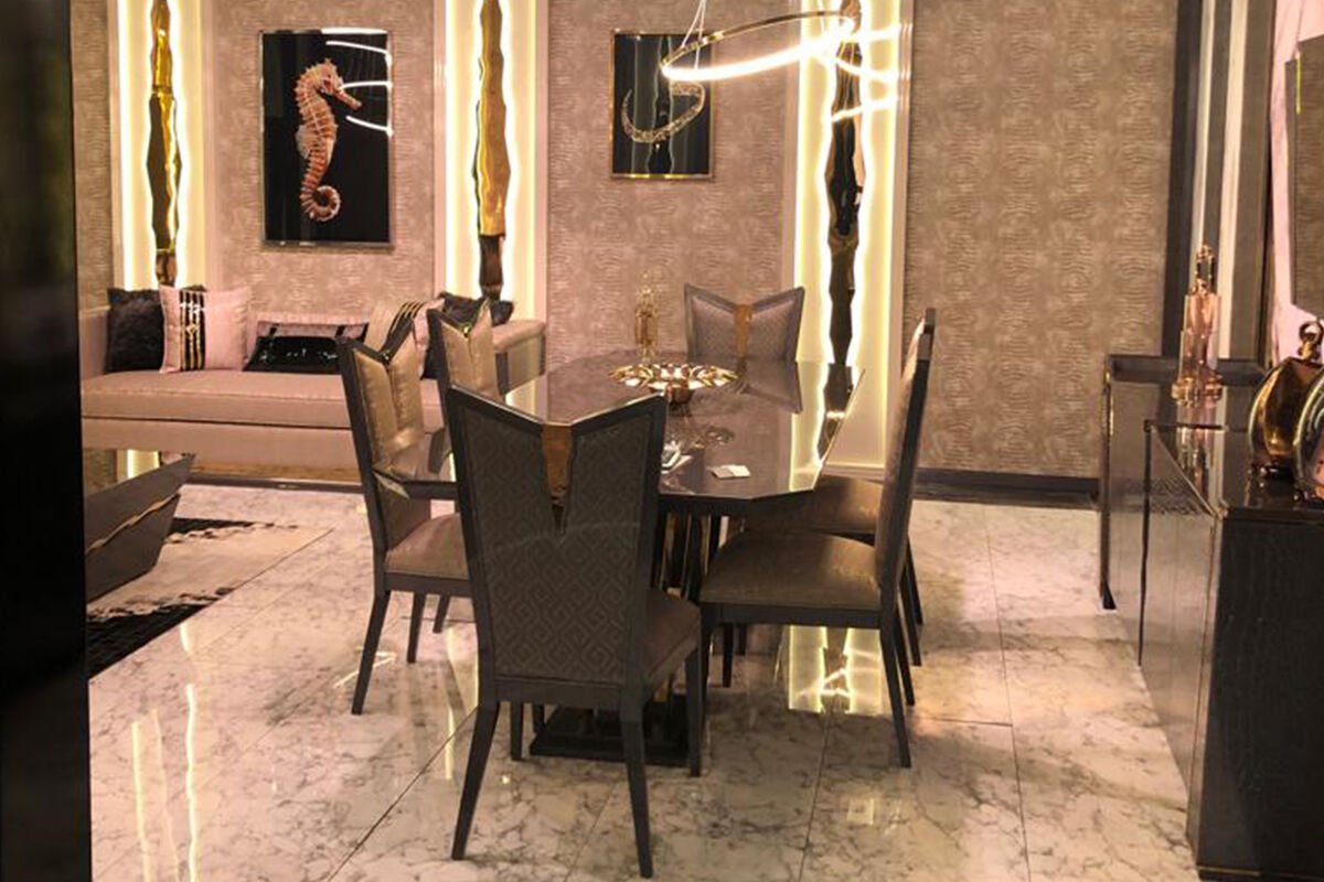 Crocodile Luxury Dining Room