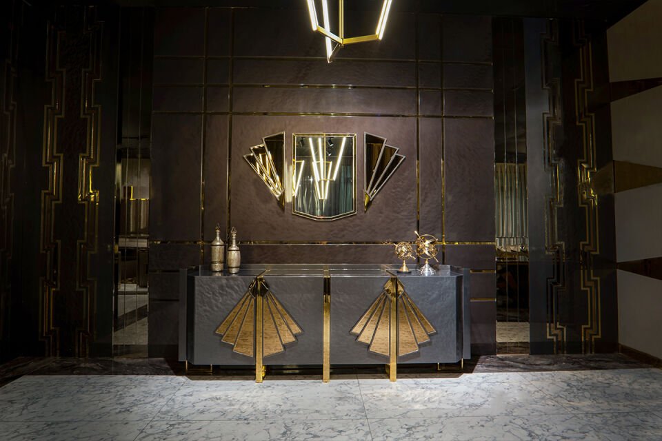 Polar Luxury Dining Room
