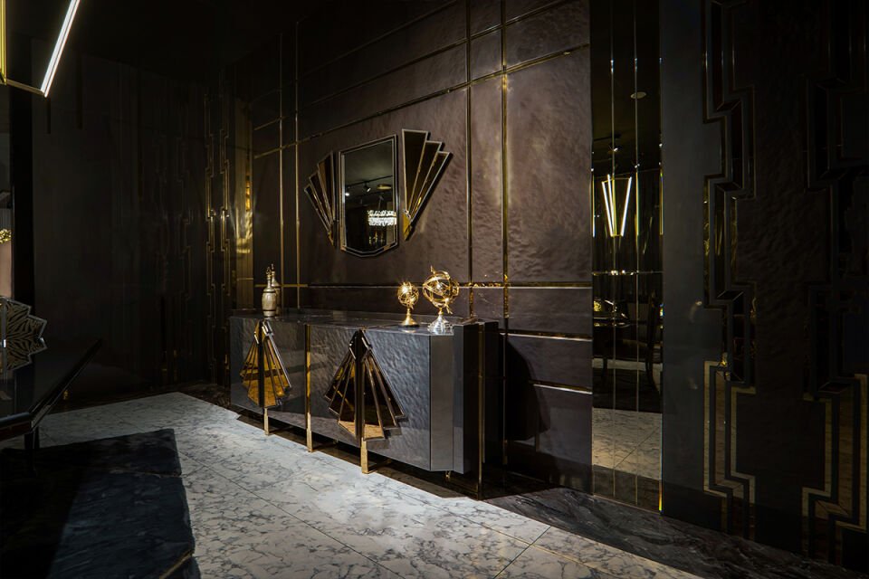Polar Luxury Dining Room