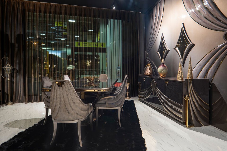 Shawl Luxury Dining Room