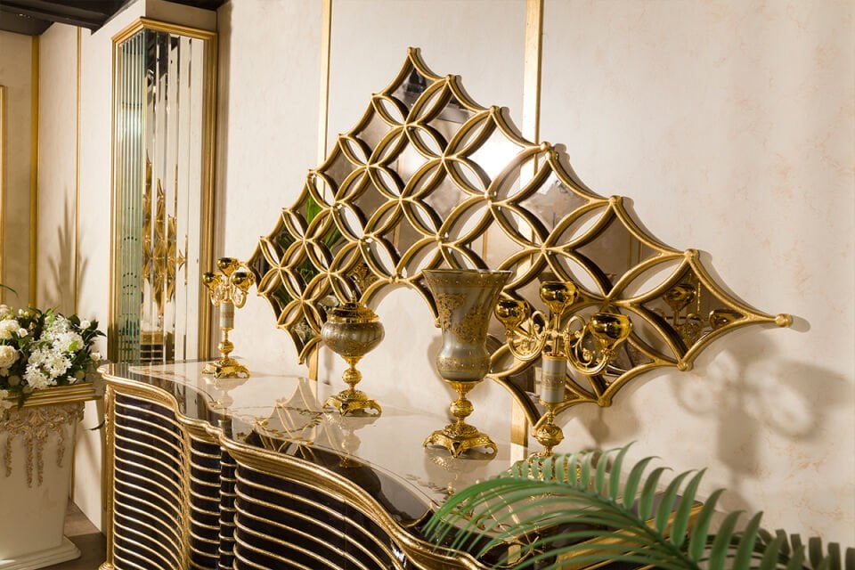 Toronto Classic Dining Room