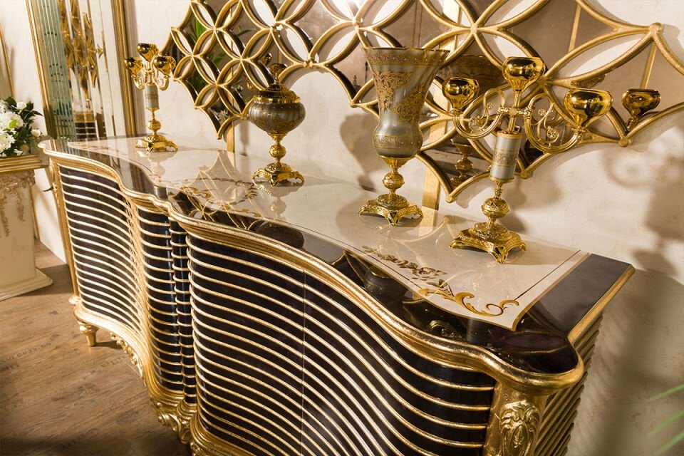 Toronto Classic Dining Room