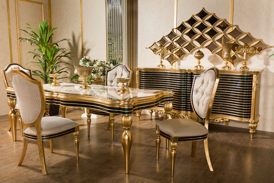 Toronto Classic Dining Room