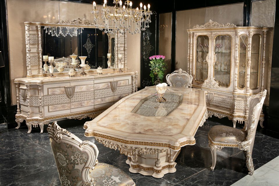 Gloria Classic Dining Room
