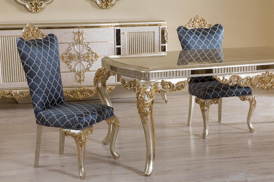 Hanedan Klasik Yemek Odası