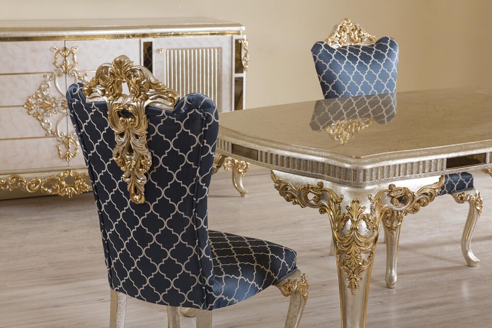 Hanedan Klasik Yemek Odası