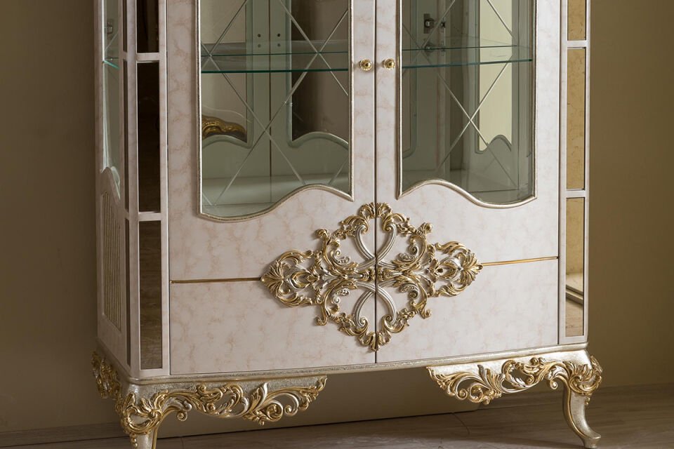 Hanedan Klasik Yemek Odası