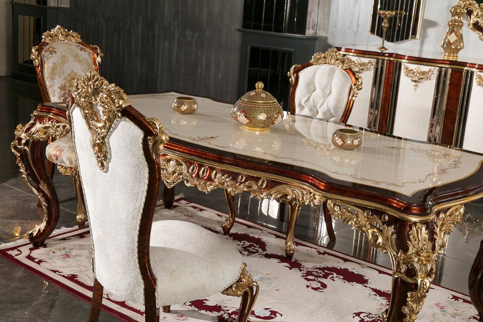 Sultanate Classic Dining Room