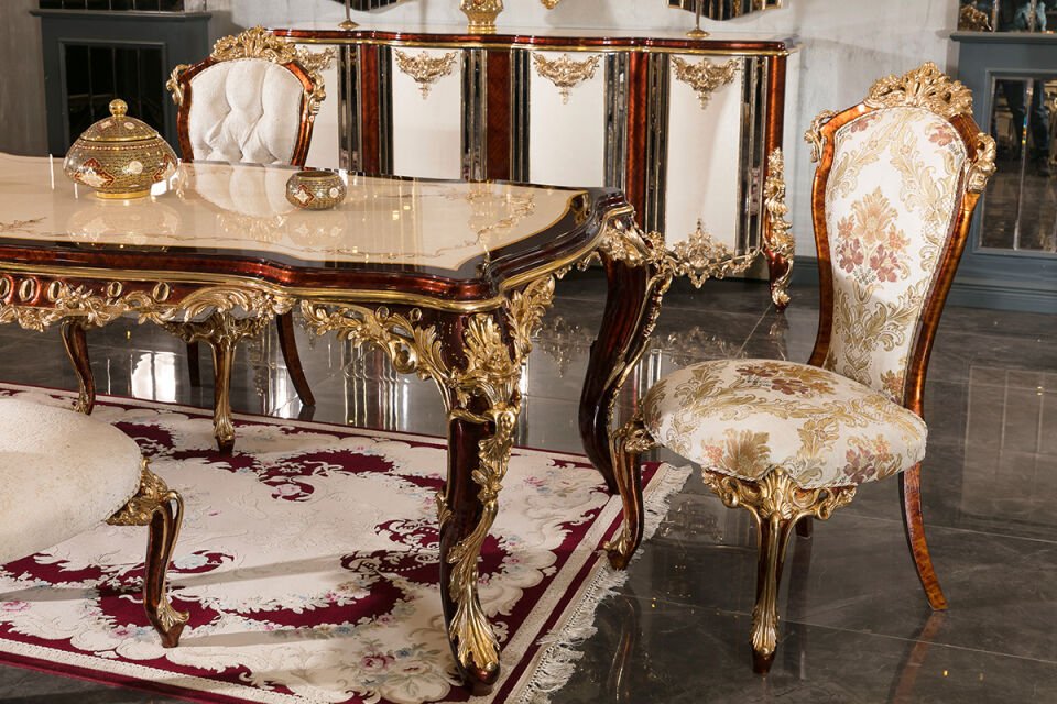 Sultanate Classic Dining Room