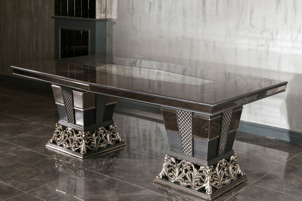 Zümrüt Klasik Yemek Odası