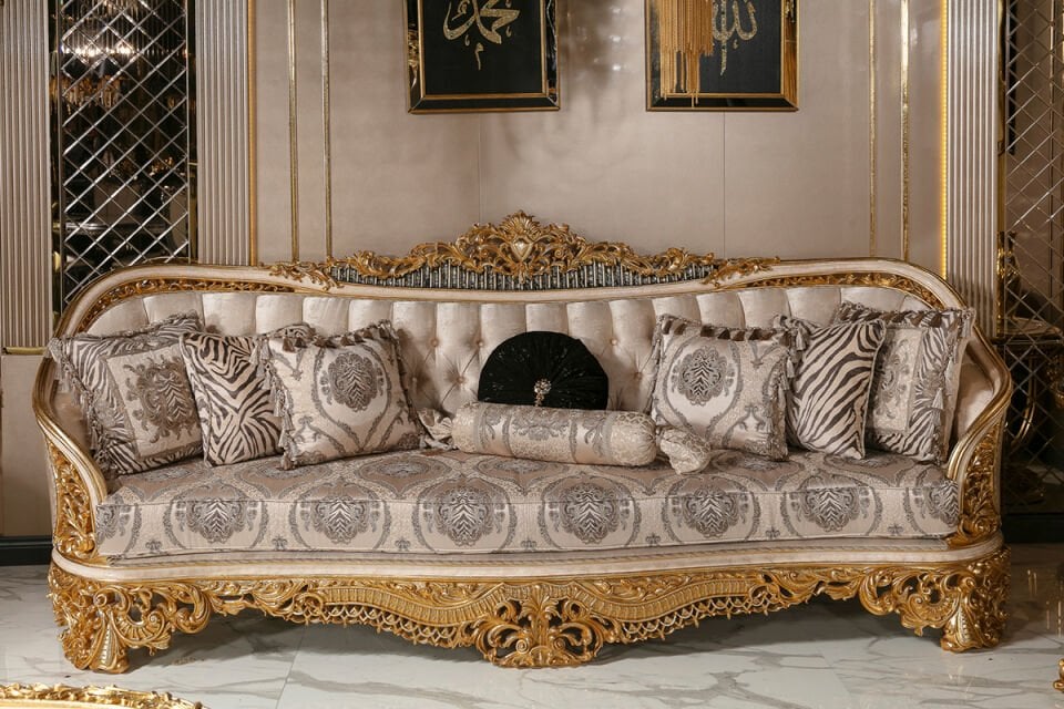 Royal Classic Sofa Set