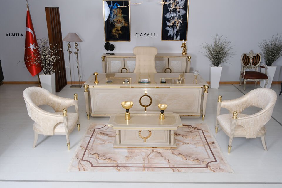 Cavalli Lüks Ofis Mobilyaları