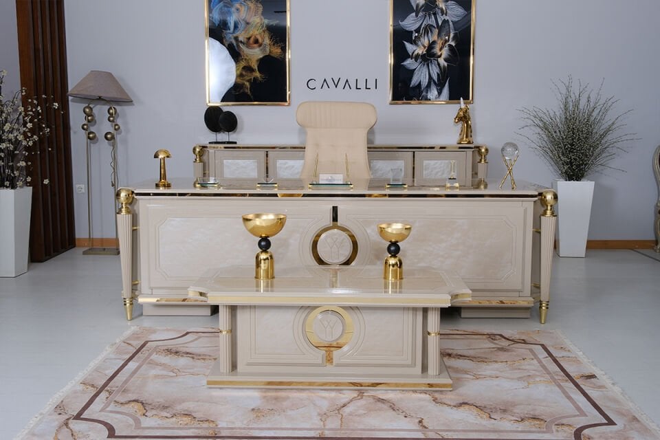 Cavalli Lüks Ofis Mobilyaları